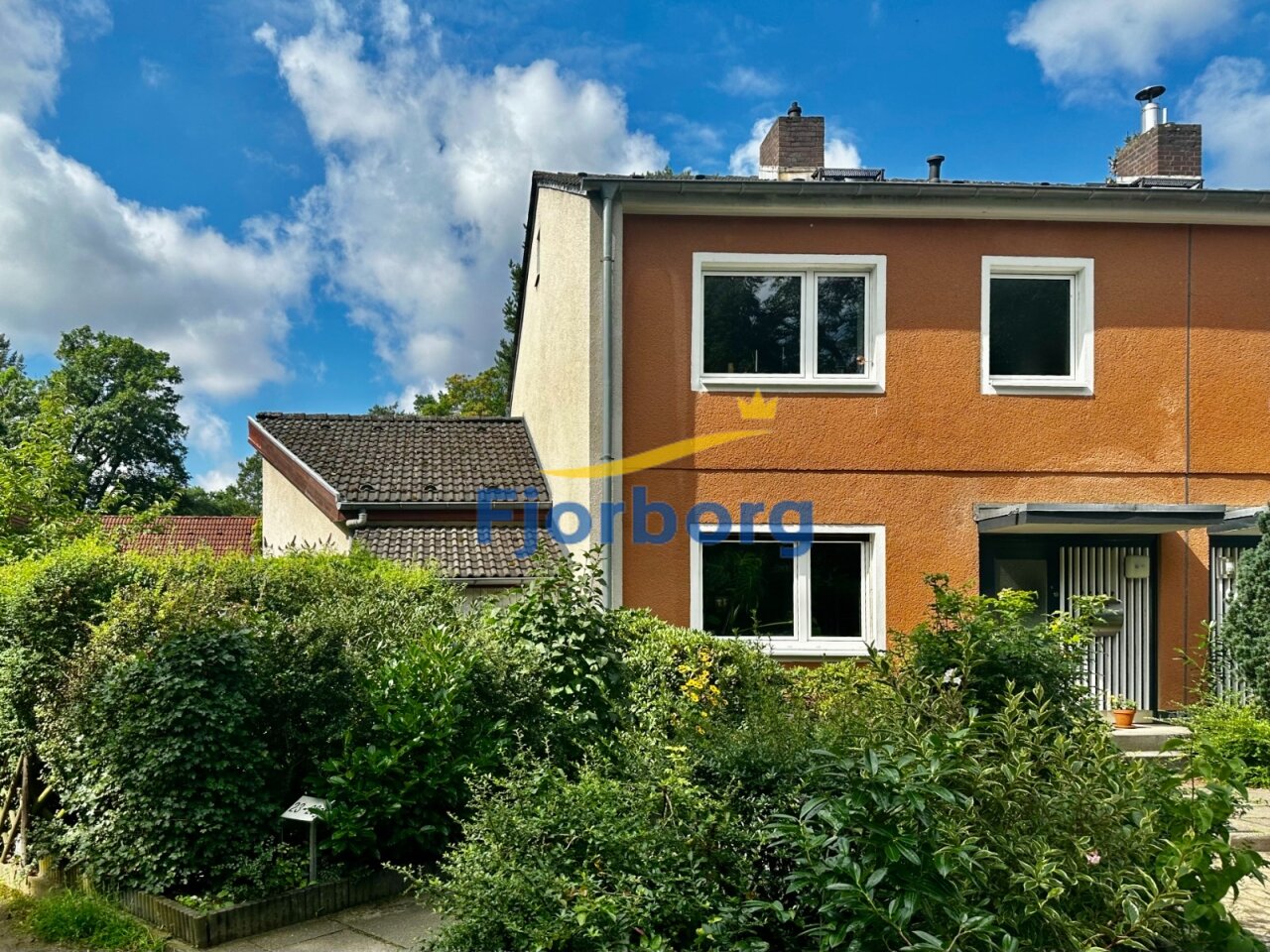 VERKAUFT-Kleiner Wannsee- großzügige Doppelhaushälfte mit Wasserzugang