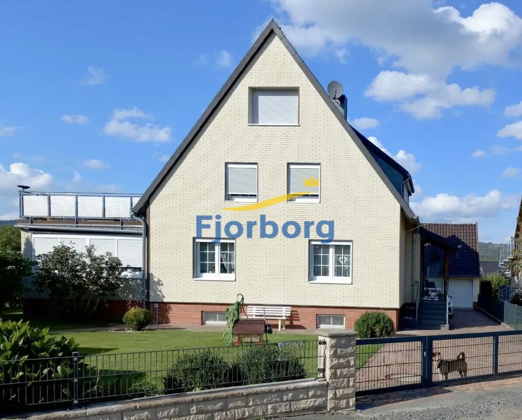 -VERKAUFT-Schmuckes Zweifamilienhaus in Salzhemmendorf mit Garten