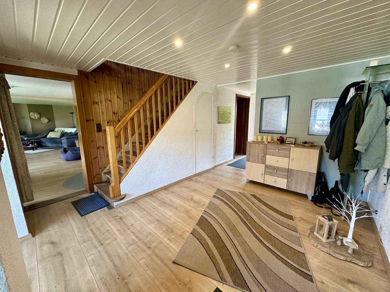 Großzügiges Einfamilienhaus mit Charakter und Weitblick