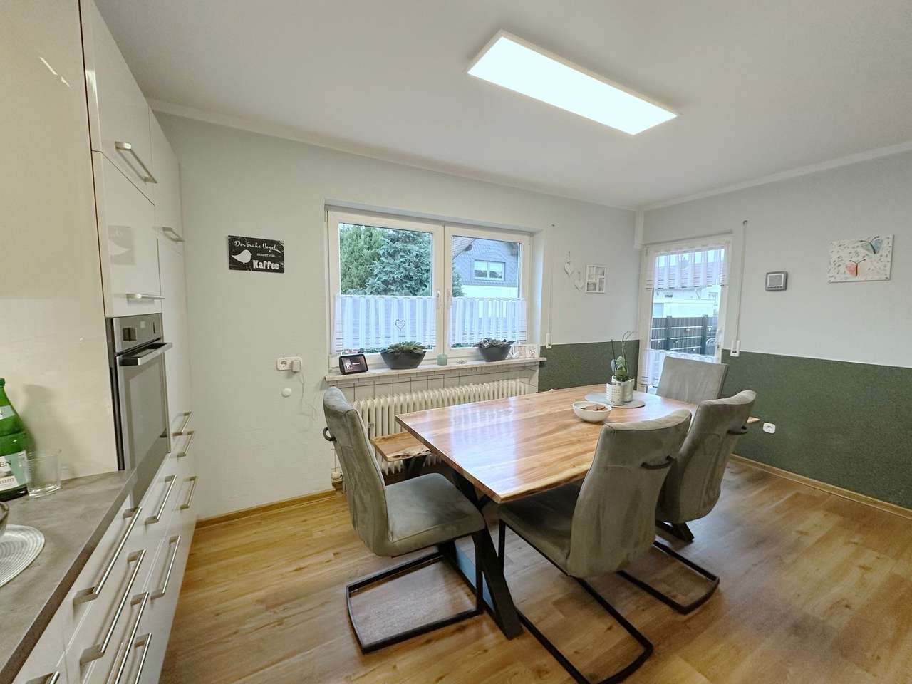 Schönes Einfamilienhaus in Merxheim mit Einliegerwohnung