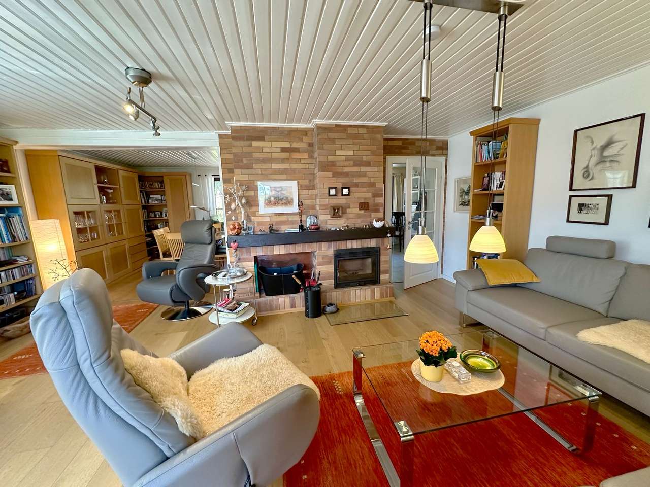 Wohnzimmer mit Kamin Wohnzimmer mit Kamin